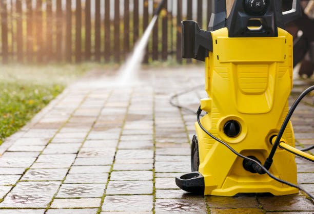 Animal Enclosure Cleaning in Copper Canyon, TX